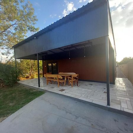Rita Apartman & Studio Зренянин Екстериор снимка