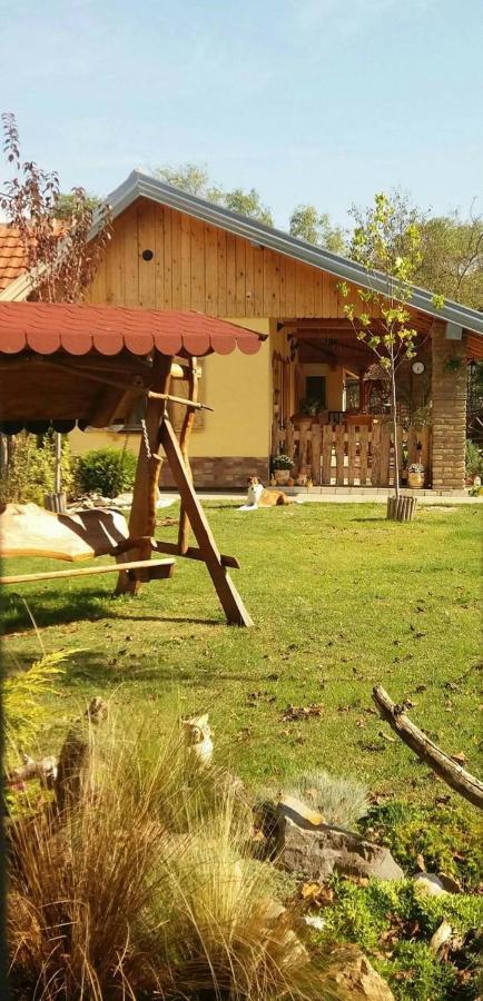 Rita Apartman & Studio Зренянин Екстериор снимка