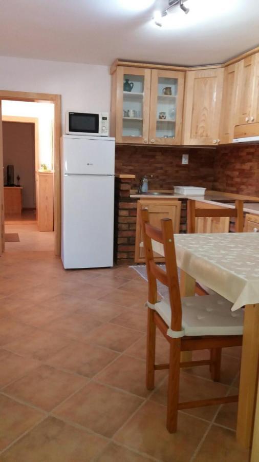 Rita Apartman & Studio Зренянин Екстериор снимка
